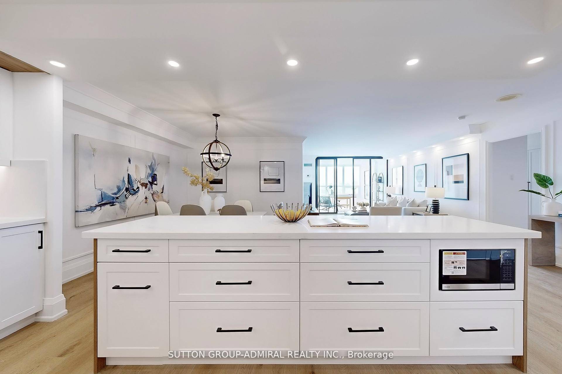 Rarely Available... DESIGNER DECORATED BRAND NEW RENOVATION NEVER LIVED IN With Calm Unobstructed East Clear City Views Forever Located In The Vibrant Yonge amp ; Shepard Area Steps To Endless ...