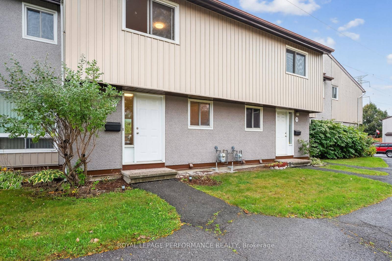 Welcome to 176 Woodfield Drive !
