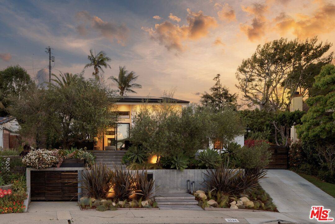 3526   Stoner Ave 5BR Marina Del Rey La