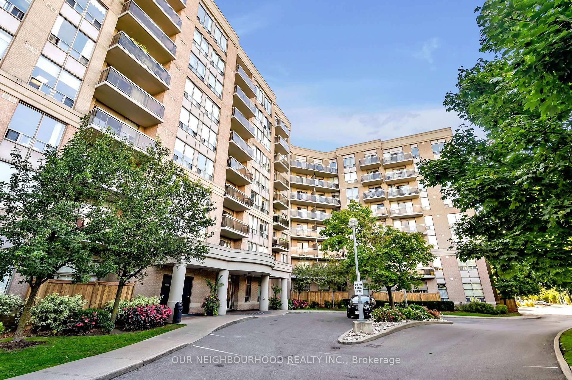 Welcome to Paradise at the Oasis, a beautifully updated condo building in the heart of Victoria Village.