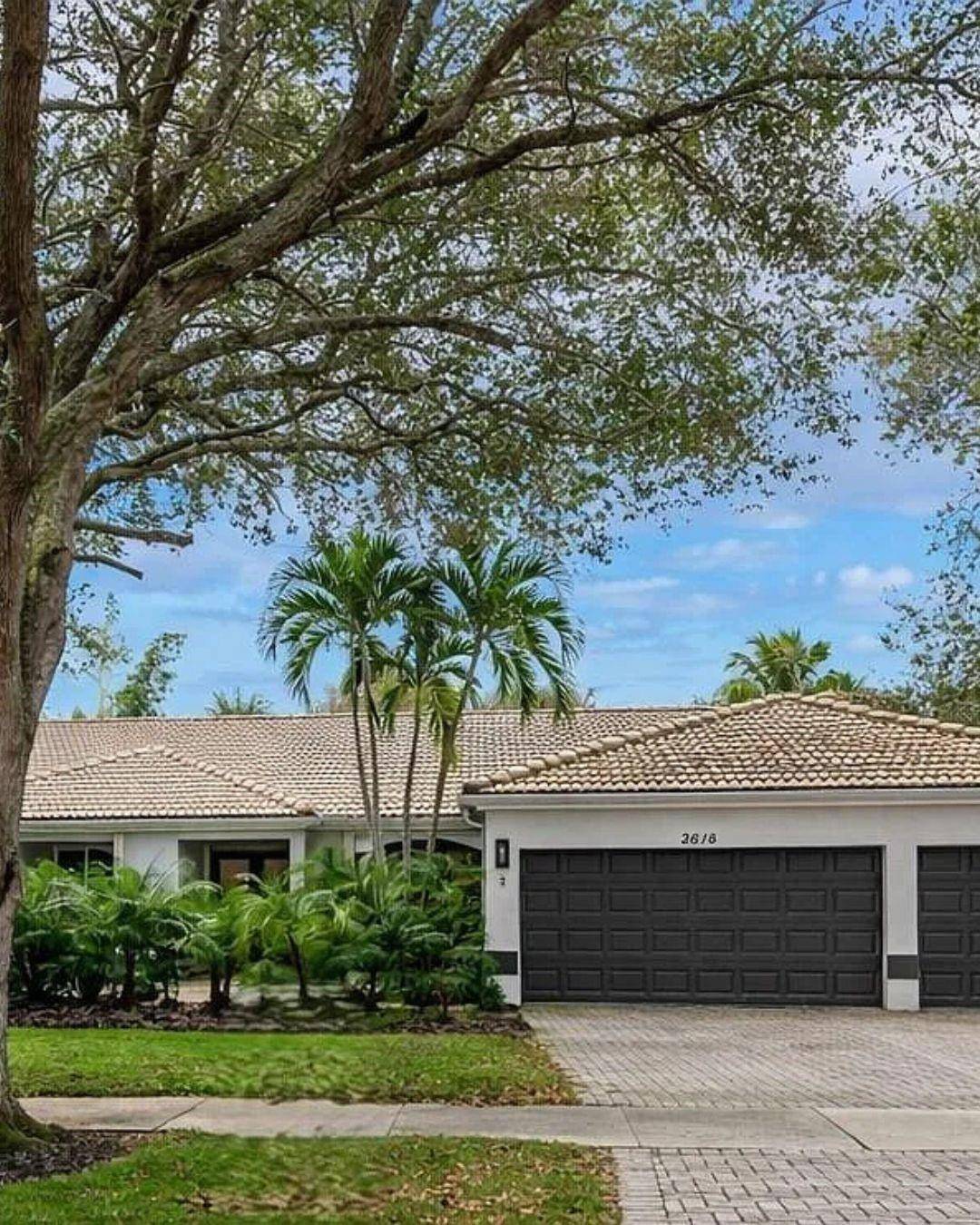 STUNNING amp ; COMPLETELY REMODELED 4BD 2.