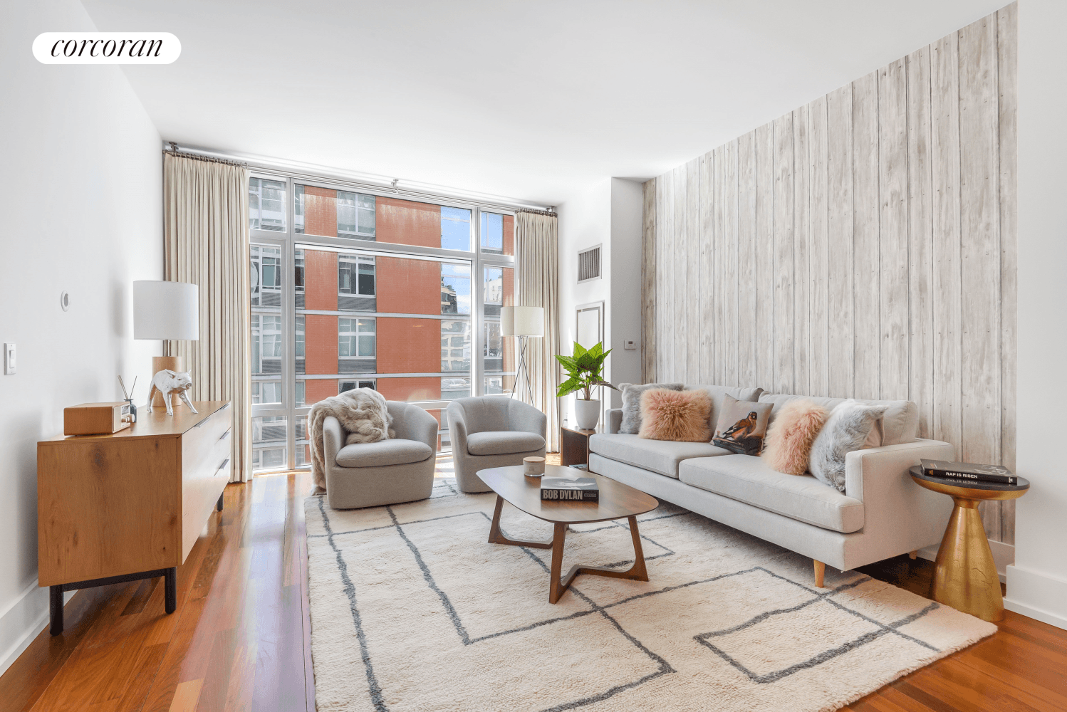 One bedroom homes are rarely offered at The Slate condominium and this one is exceptional.