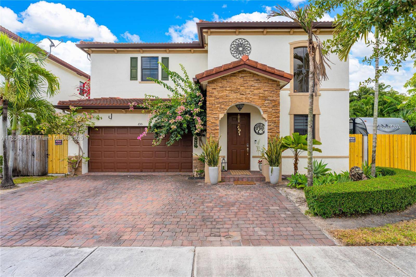 Welcome to this stunning 2 story home in the highly desirable community of Mallorca Gate community.