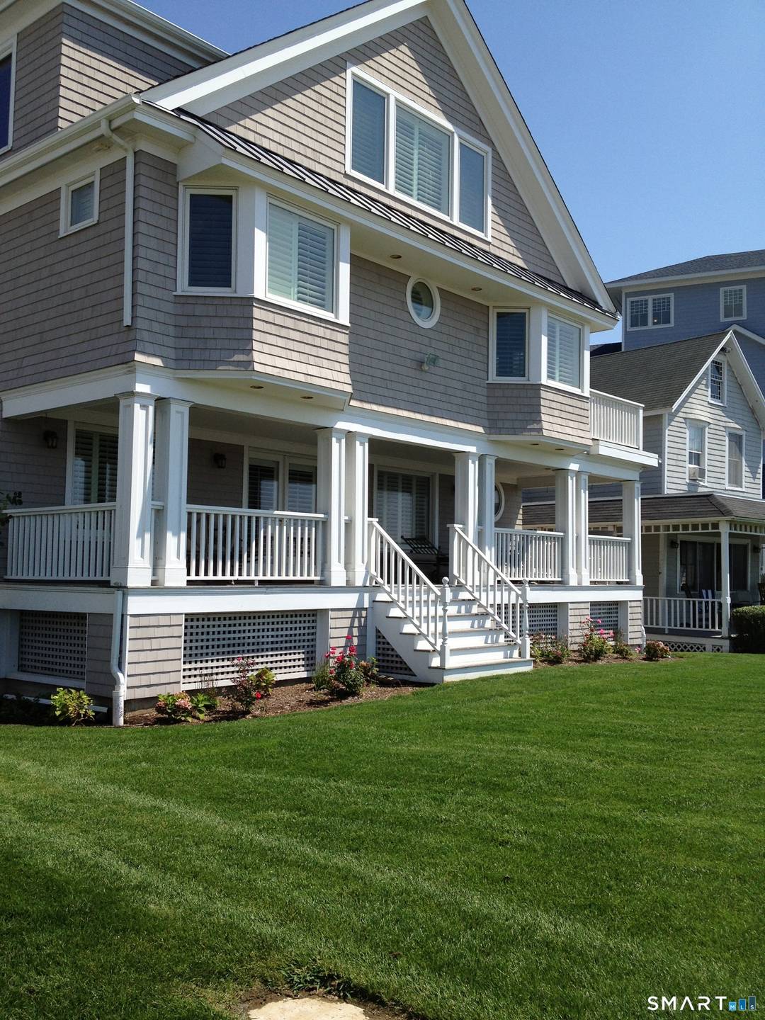 DIRECT WATERFRONT with unobstructed views of Long Island Sound, Tuxis and Faulkner's Island.
