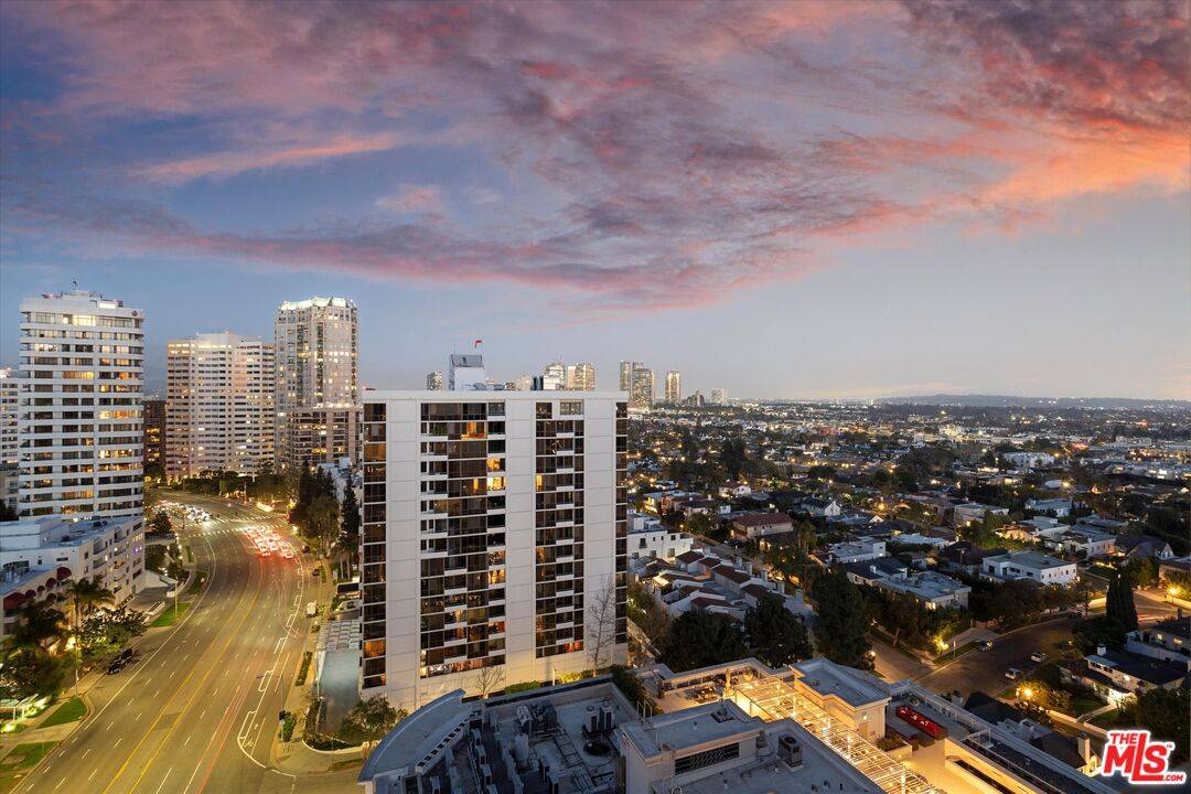 10724 Wilshire Blvd 4BR Westwood La