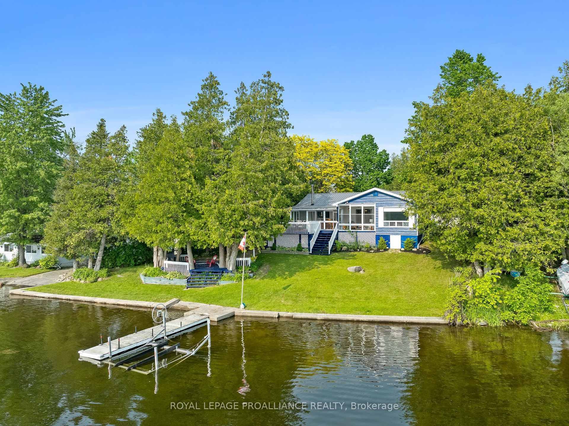 Located between Campbellford and Havelock, just 90 minutes from the GTA, and tucked at the end of a gentle winding road off Hwy 30, this private bungalow offers a rare ...