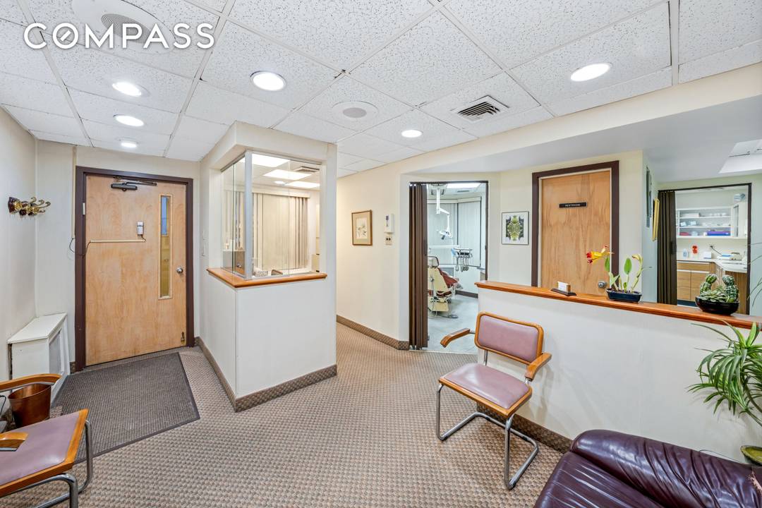 Located in a prime Upper East Side location, this spacious professional unit at 440 East 79th Street, 1D offers an exceptional opportunity in a well run, full service cooperative.