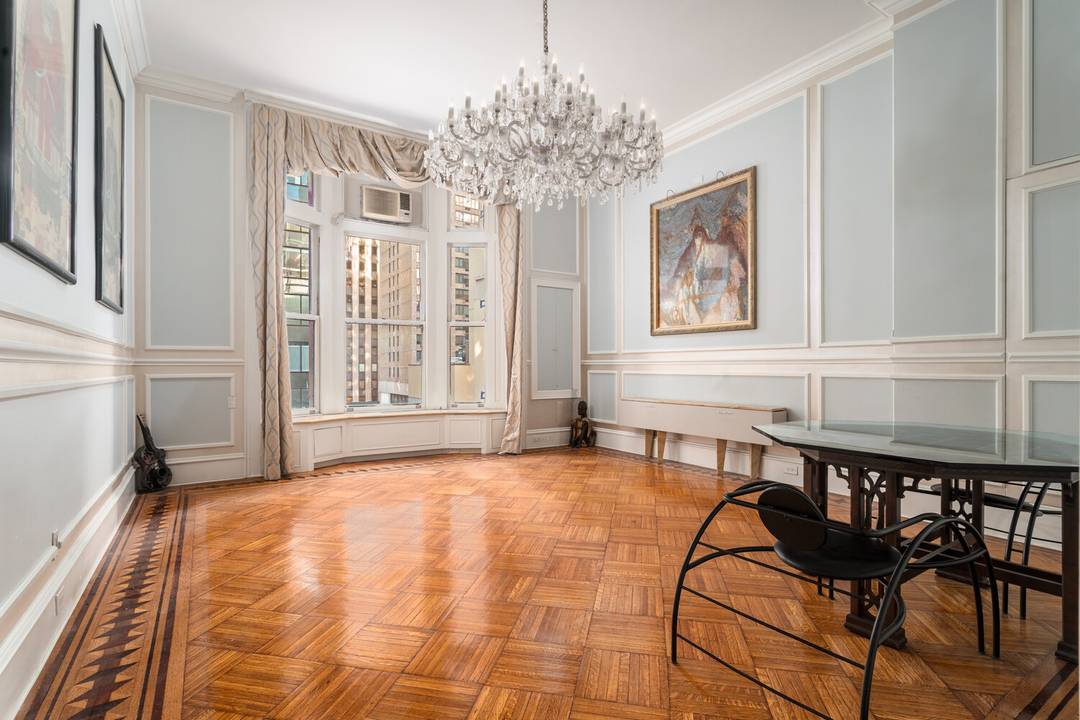 Presenting a grand two bedroom, one and a half bath residence in one of Manhattan's most prestigious landmark buildings.