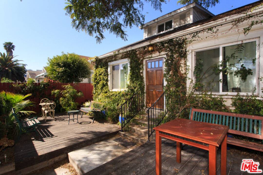 547   Brooks Ave 3BR Marina Del Rey La