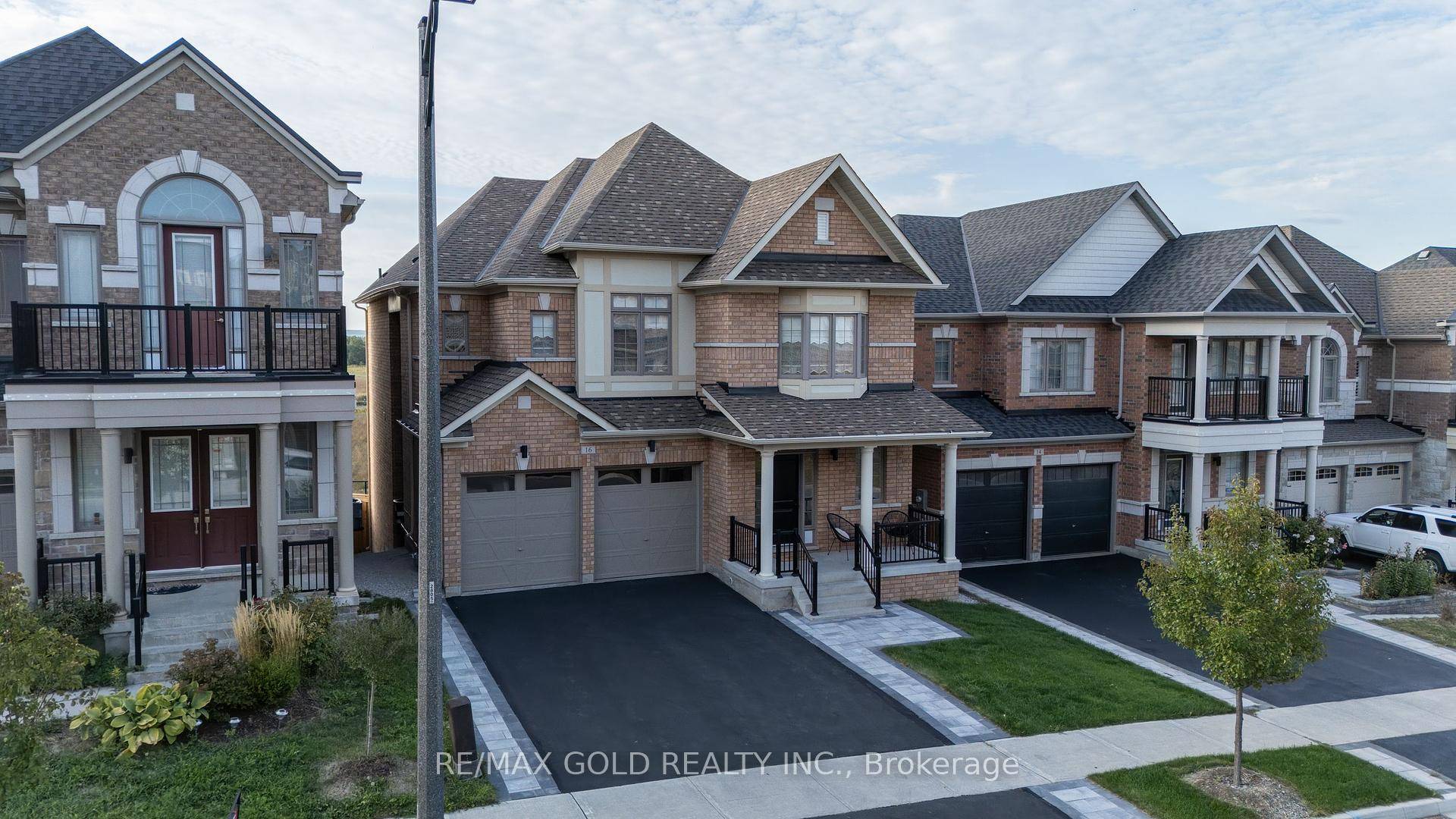 Welcome to this beautifully upgraded luxury detached home in the heart of Holland Landing, Ontario.