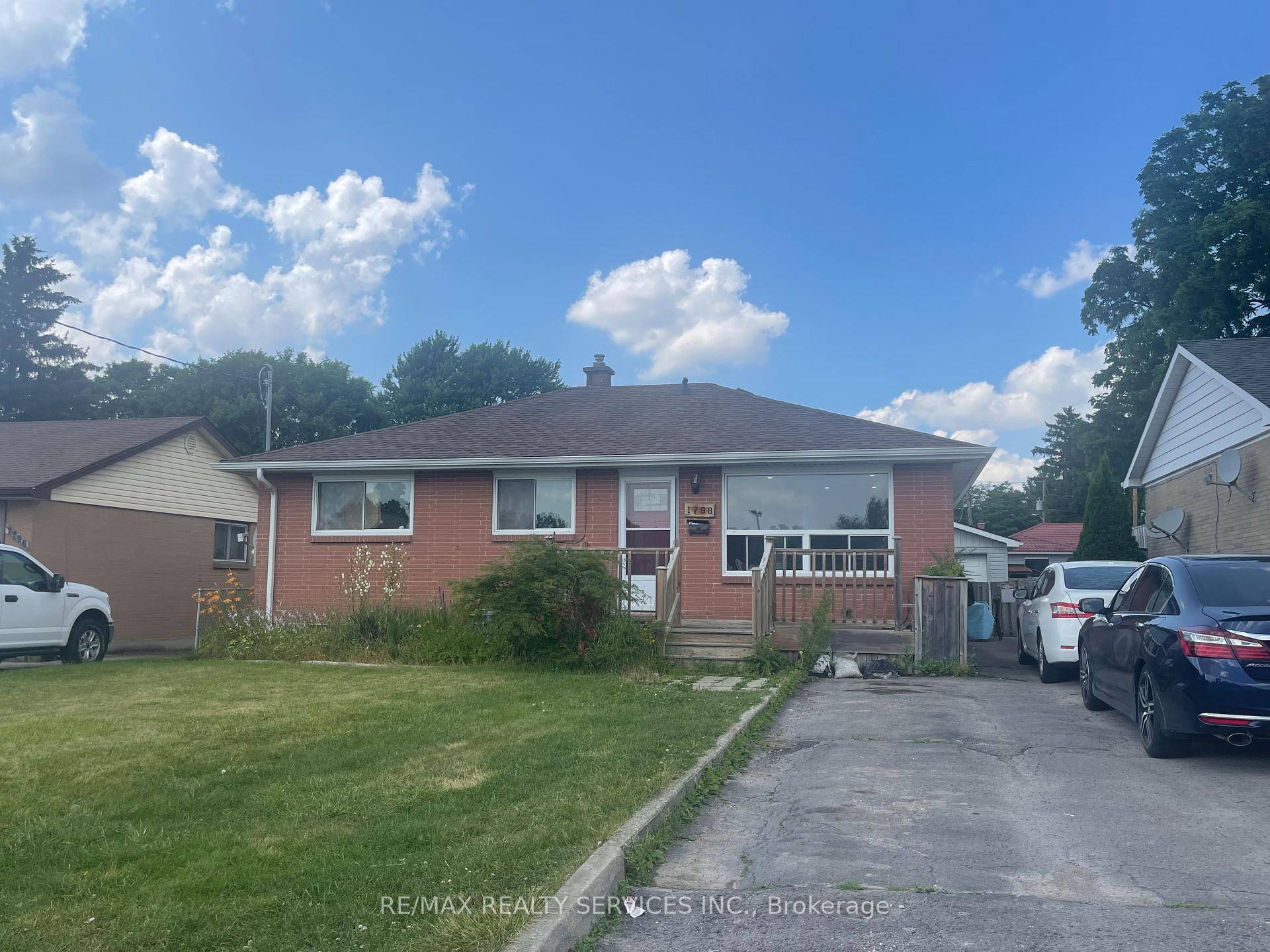 Welcome to 1798 Trafalgar Street !