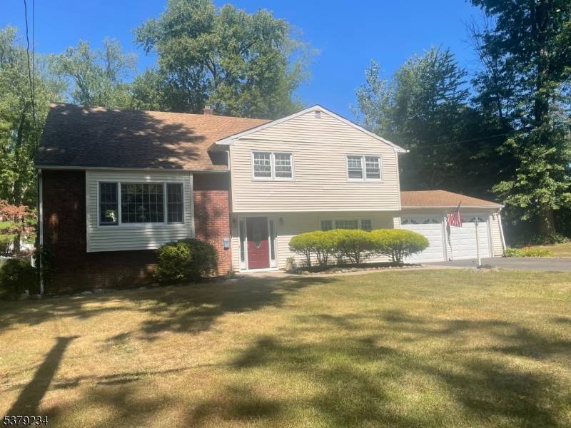 Welcome to the spacious and gracious, 5 bedroom, 3 bathroom, Beautiful Super Split Level home offering incredible versatility and comfort.