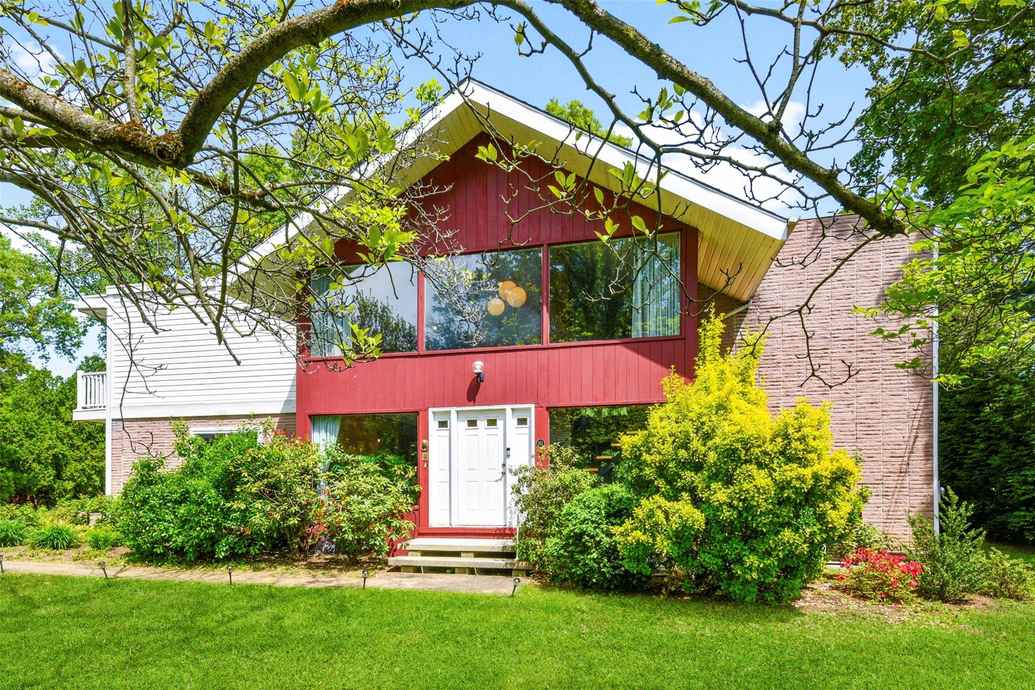 This stunning Mid Century Modern residence is ideally situated on one of the most prestigious and picturesque streets in the New Rochelle Scarsdale Post Office Estate area.