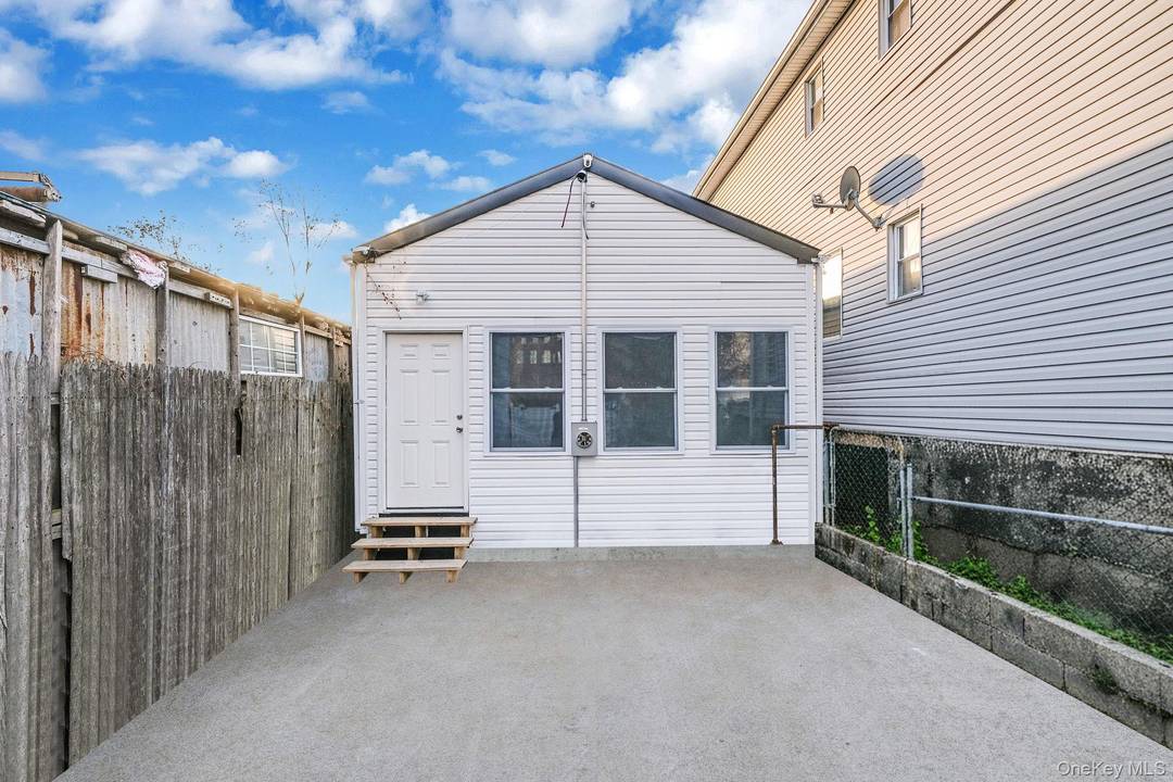 Beautifully Renovated amp ; Move In Ready Home !