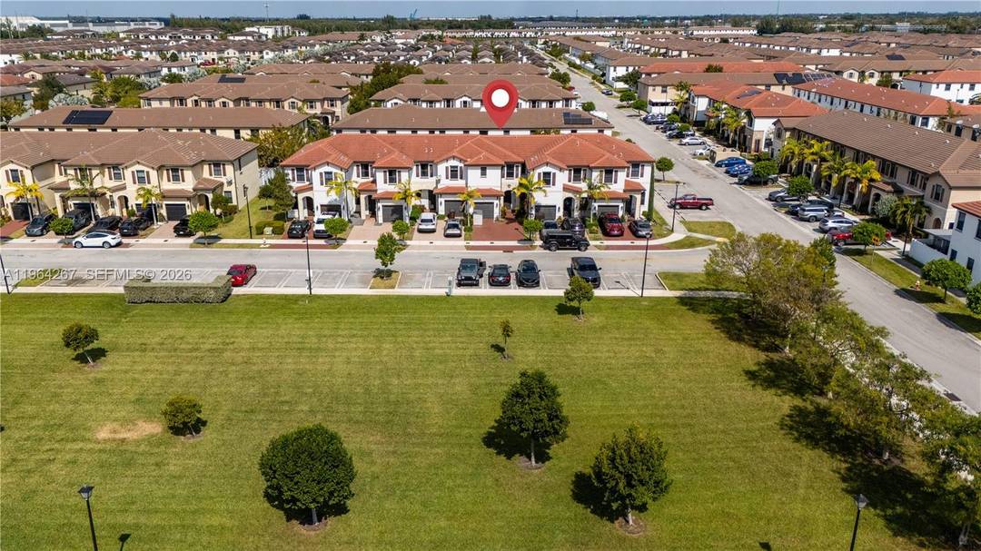 Welcome to this fully updated townhome located in the sought after gated community of Aquabella.