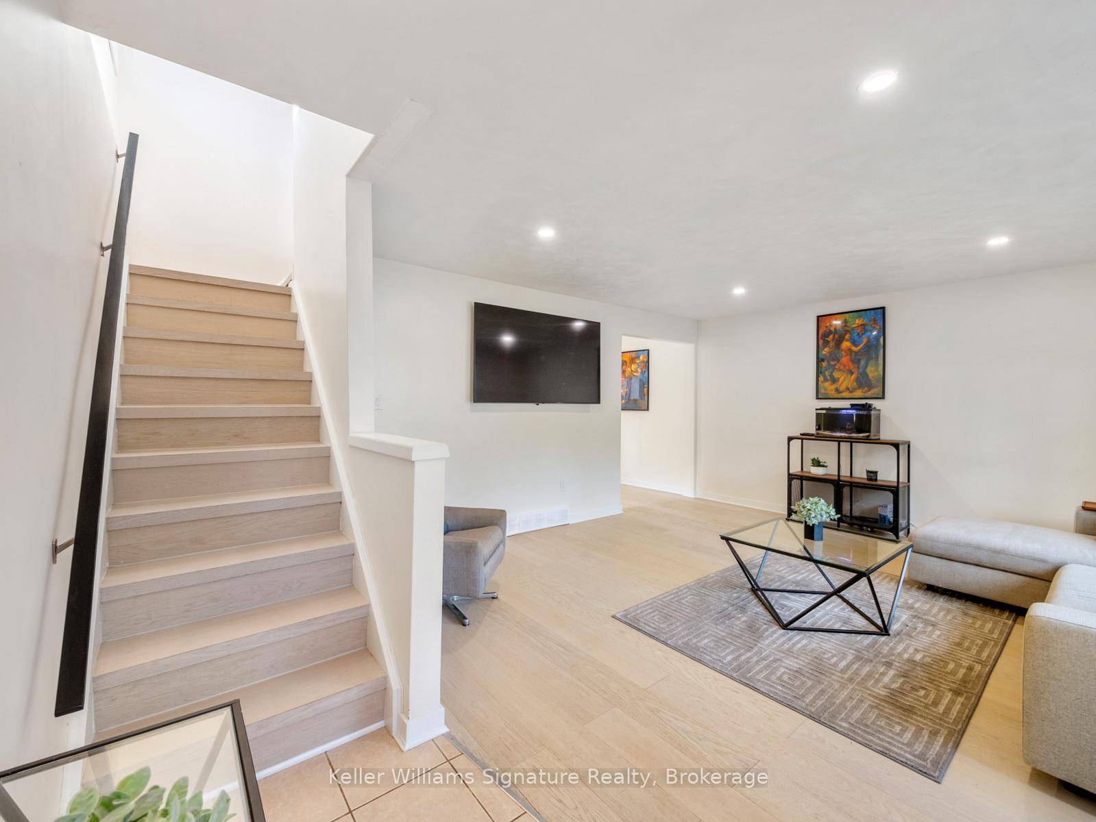 Welcome to this fully renovated gem in the heart of Cambridge !