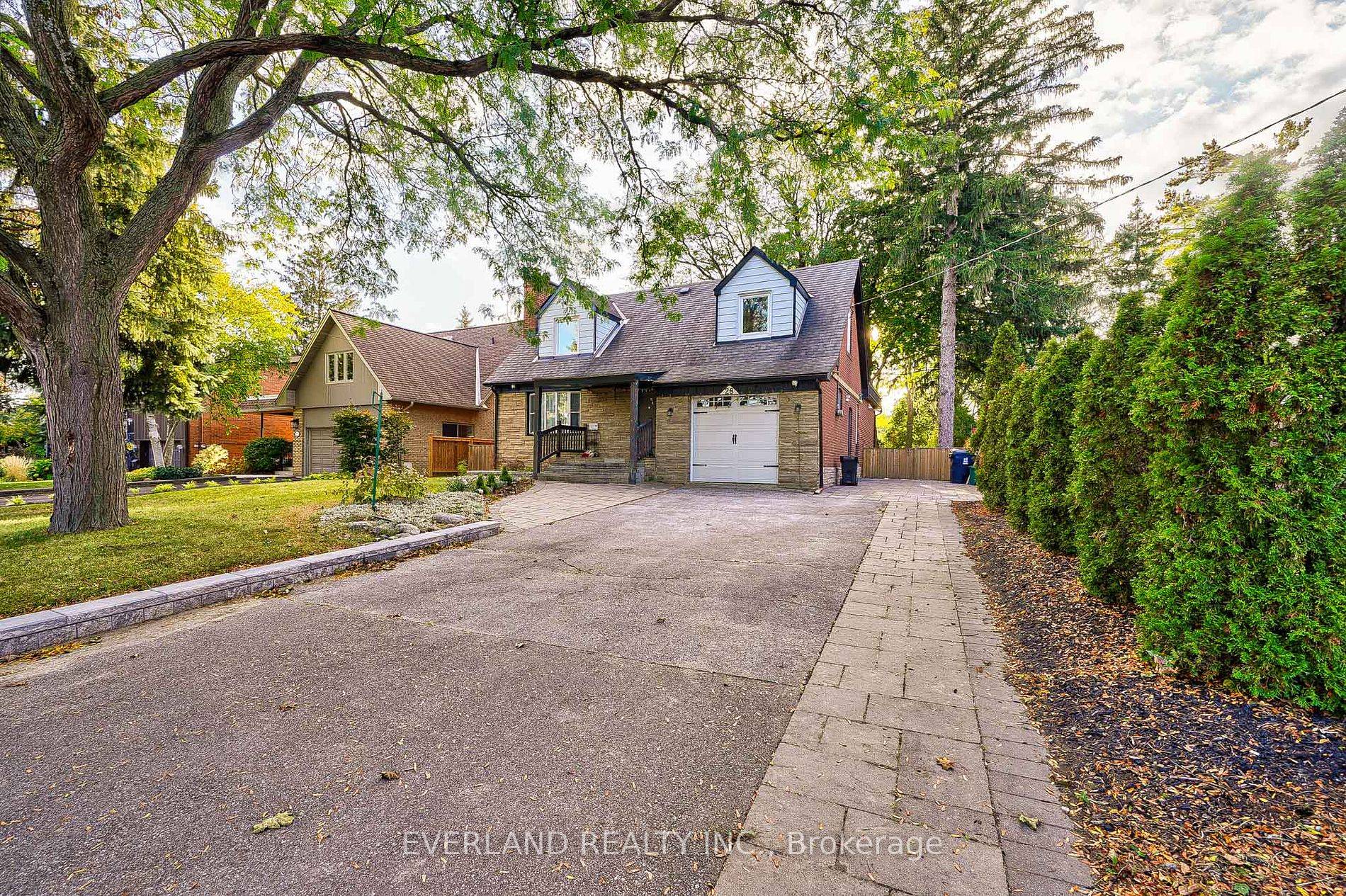 In An Exclusive North Etobicoke Neighborhood.
