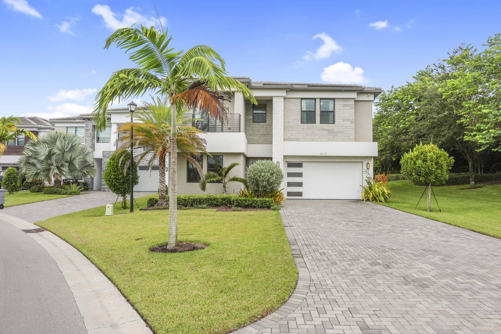 Exquisitely Designed Polynesia Model on Prime Private Lot.