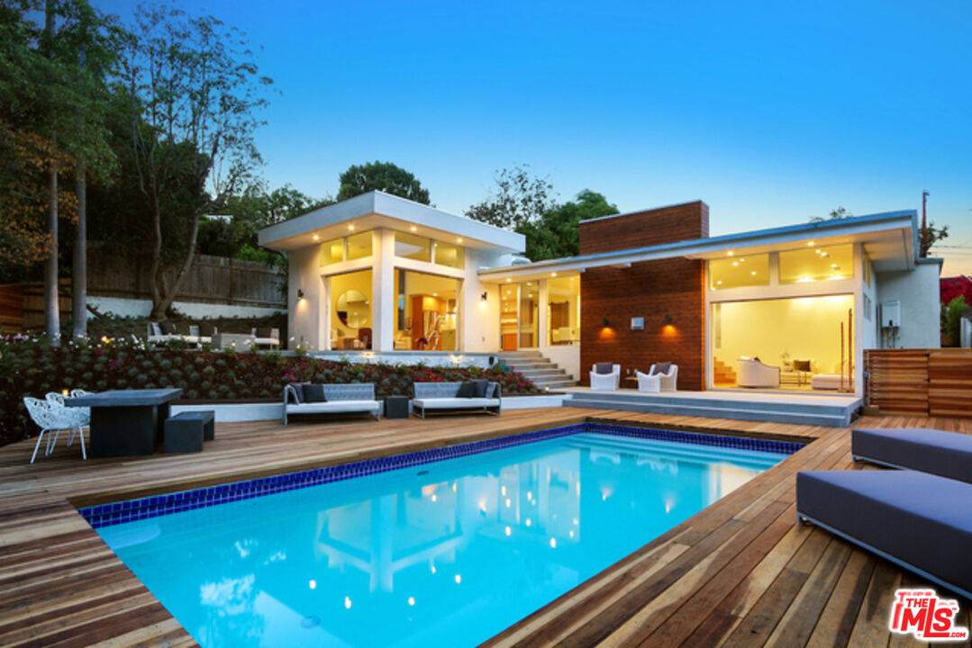 10486 Sandal Ln 3BR Bel Air La