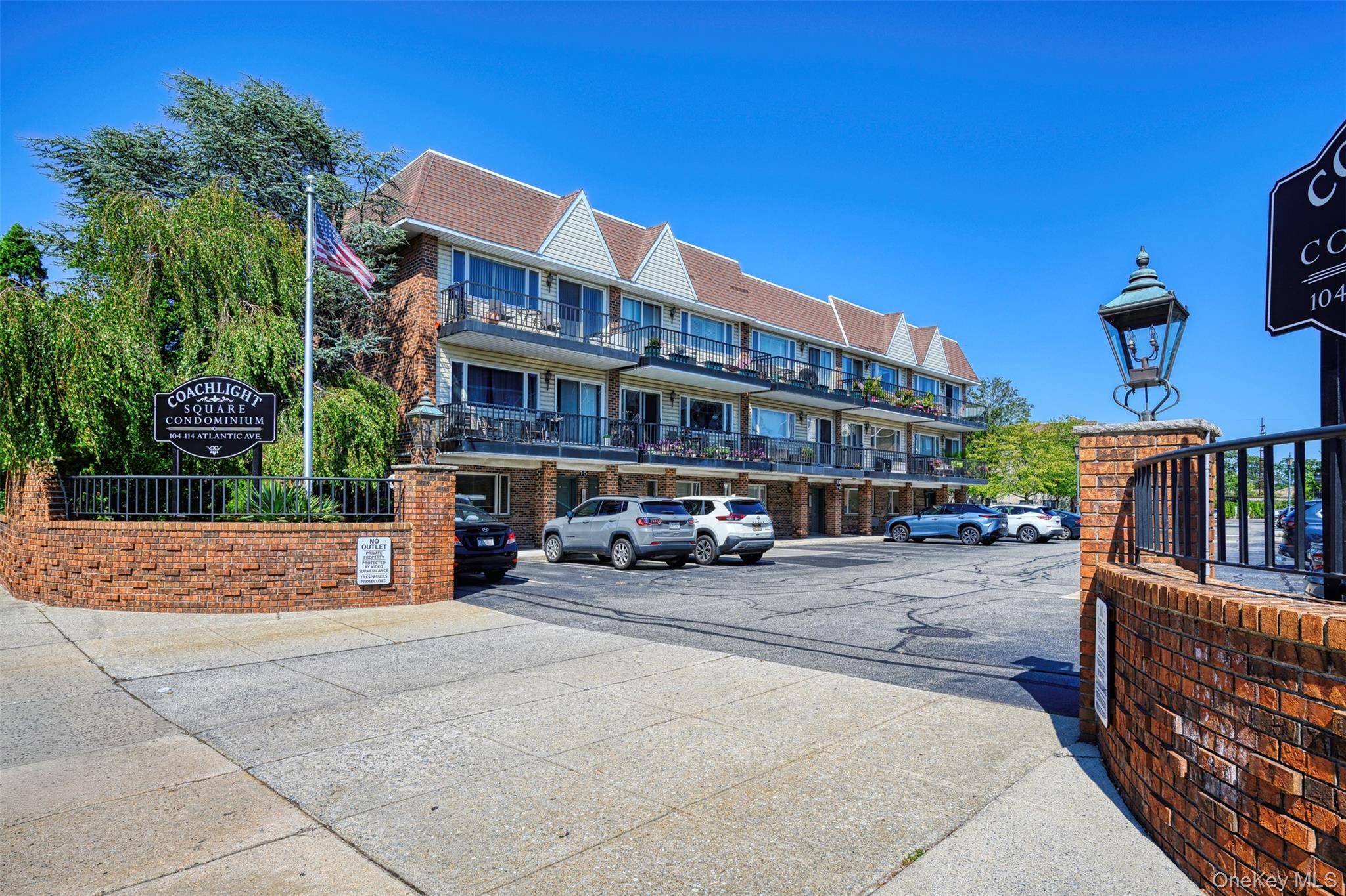 Welcome to Coachlight Square, one of the area's most desirable condominium communities !