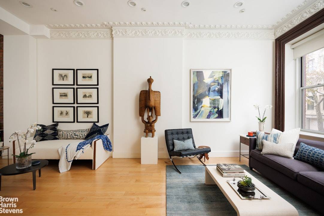 This Carroll Gardens townhouse is situated on a 100' lot, built 20x50 on the first 2 floors, and 20x40 on the upper floors.