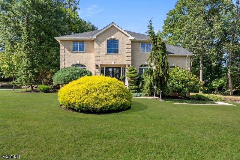 Beautifully maintained and custom built, 4 bedroom, 3.