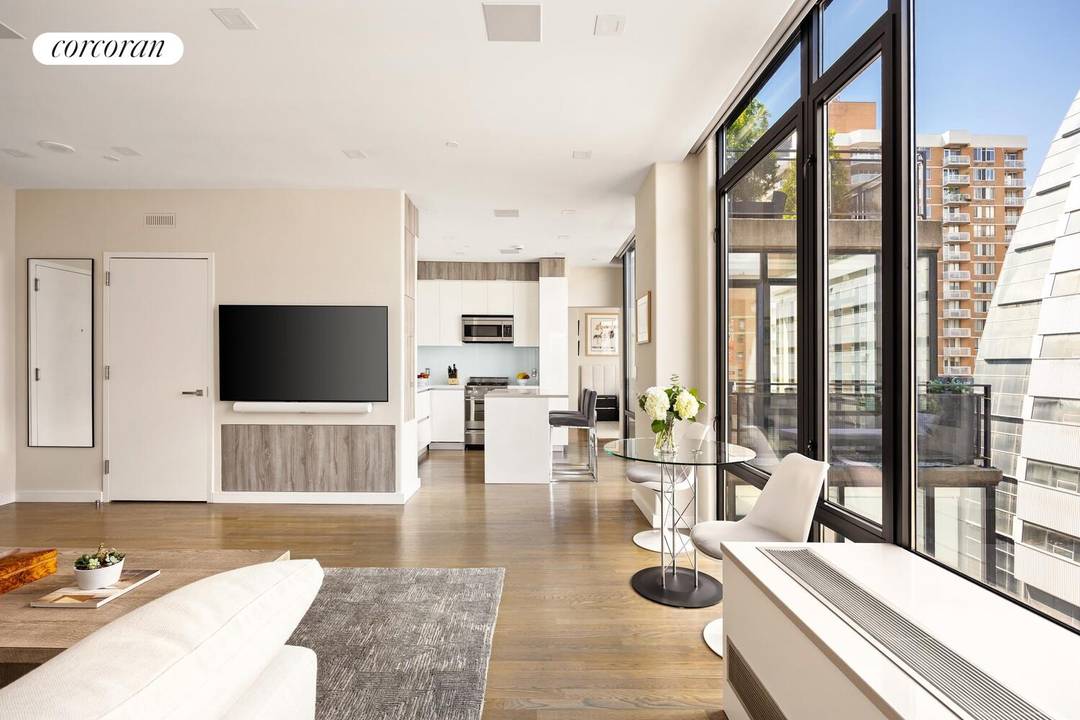 SUN FILLED TOP FLOOR 2 BEDROOM W PRIVATE BALCONY SMART HOME UPGRADES !