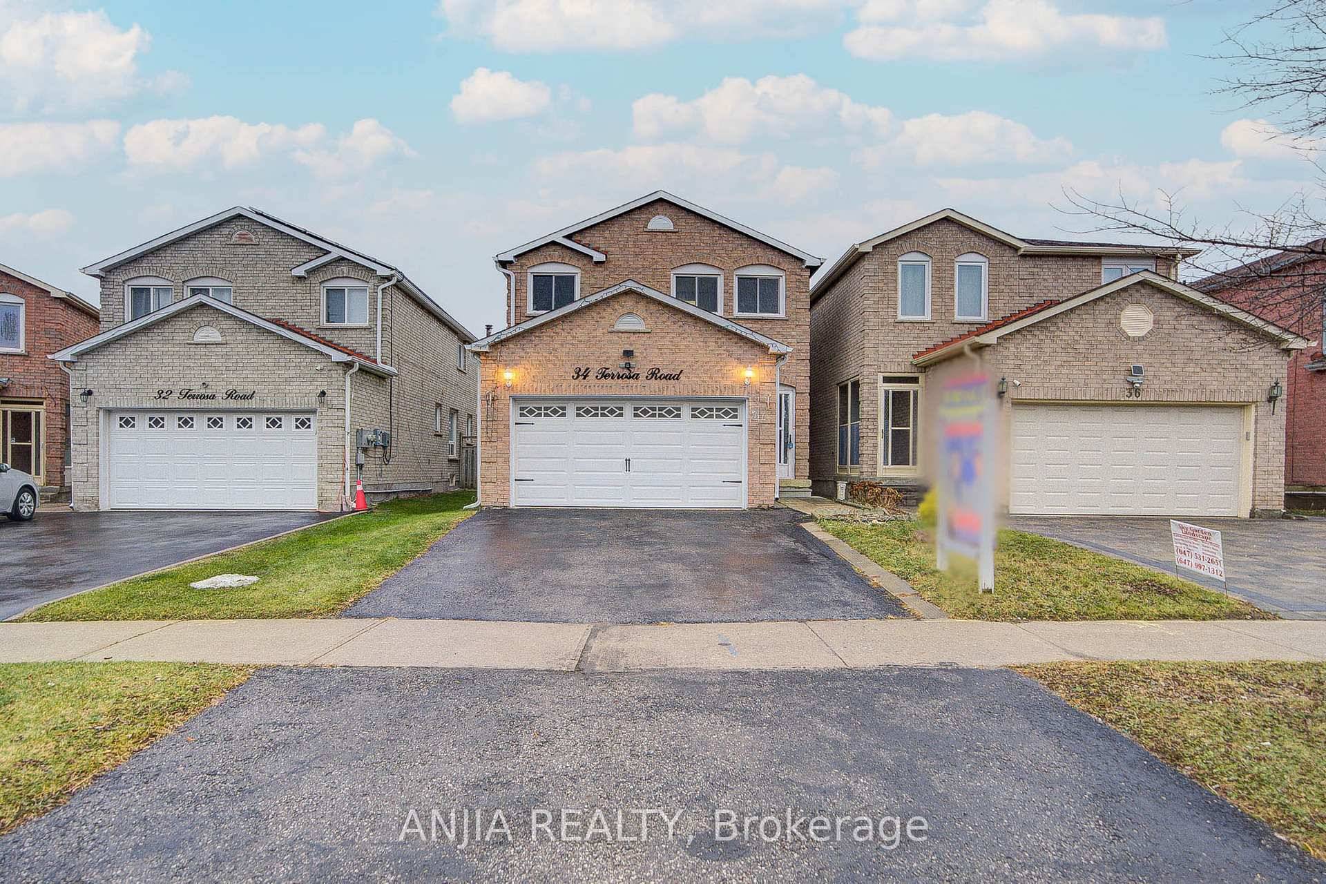 Stunning 4 2 Bedrooms, 4 Bathrooms Double Garage Detached House Nestled In Middlefield Community !