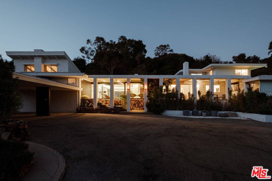 248  N Glenroy Ave 5BR Brentwood La