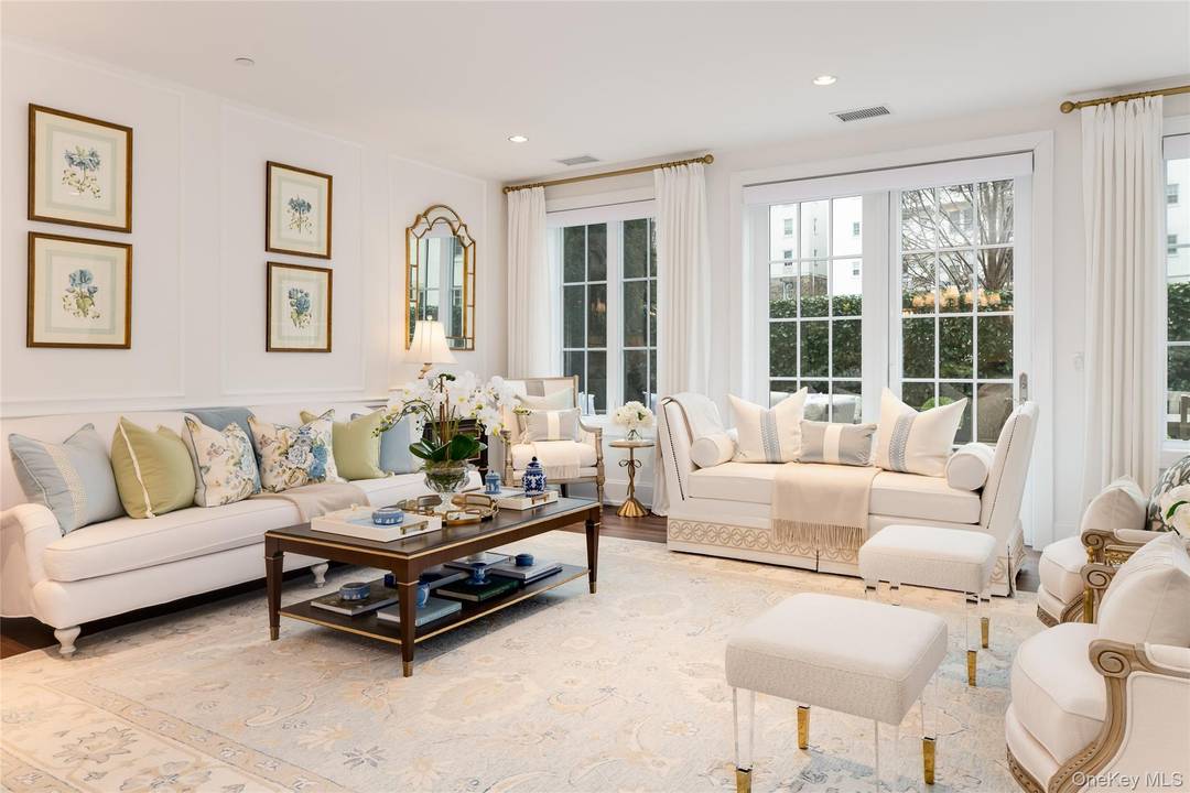 Set in Bronxville s most coveted residential building, Residence 109 presents a rare opportunity at VillaBXV where architectural character and luxury converge.
