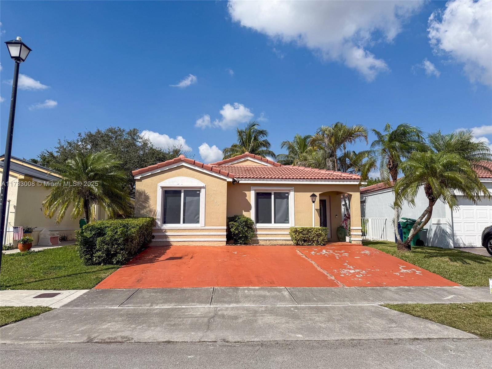 Cozy Home for Sale in Serena Lakes.