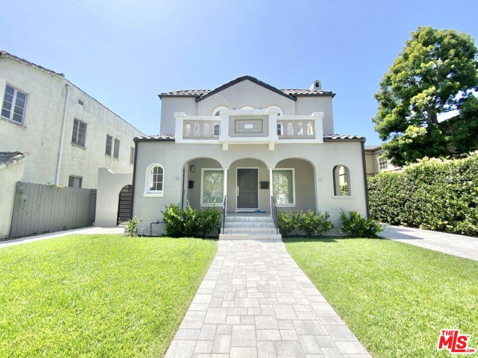 807  N Croft Ave 2BR Sunset Strip La