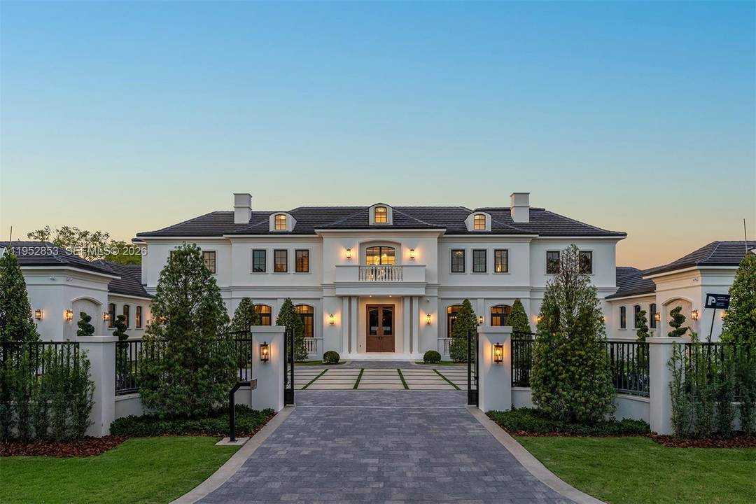 Brand new Cha teau St. Marie is a timeless French inspired estate by acclaimed architect Ramon Pacheco, with interiors by Orballo s Maribel Muniz, ideally set on a prestigious street ...