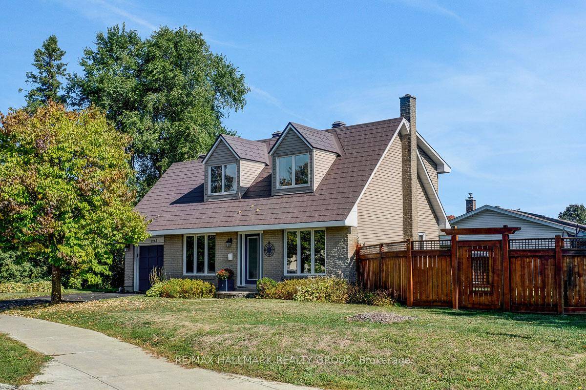Fresh to the market, this beautifully maintained home is ready to impress !