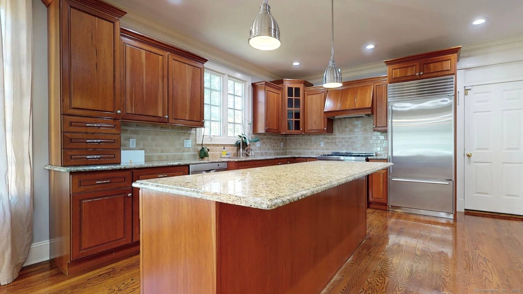 Flexible rental options in this spacious and elegant home in the desirable Saugatuck school system.