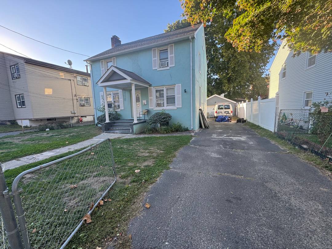 Discover this colonial style single family home.