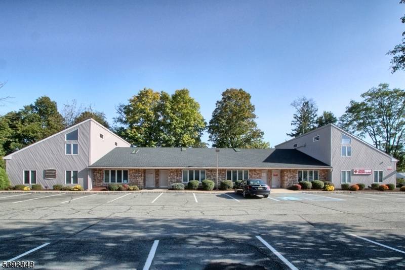 Great opportunity to own a high visibility office condo in a corner location.
