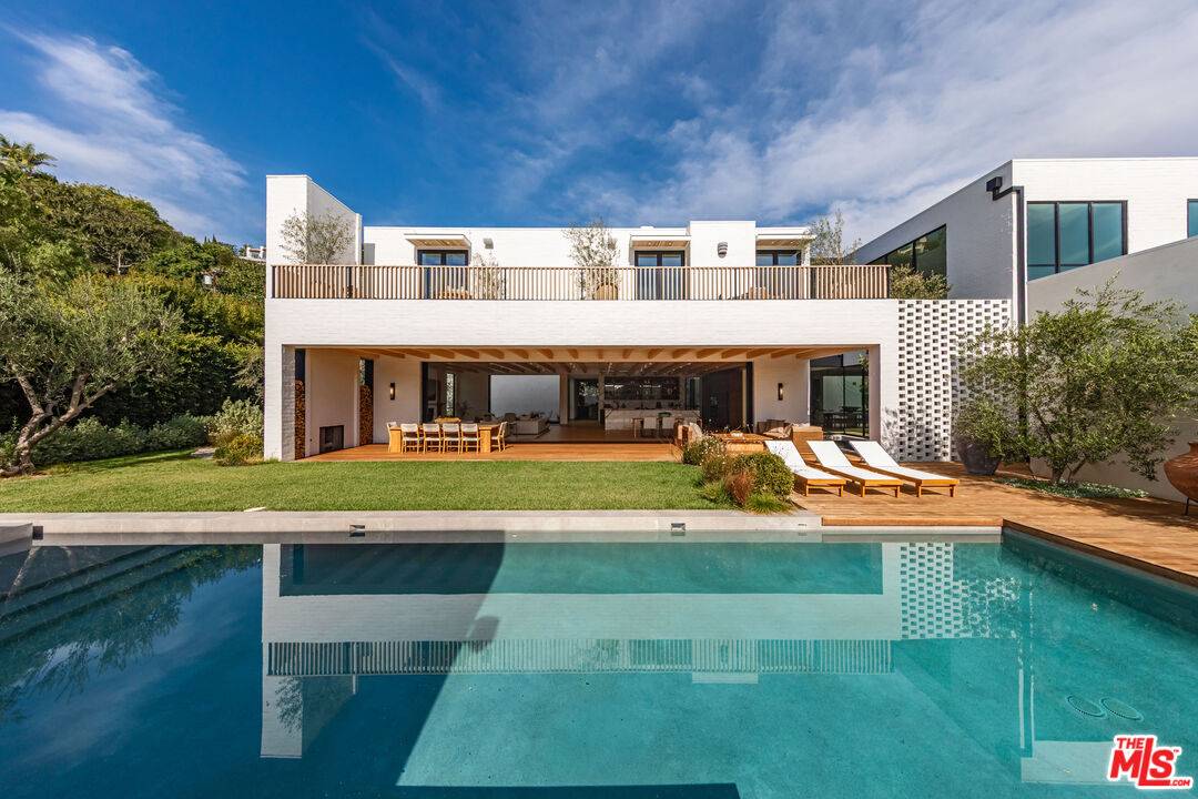 1307  N Doheny Dr 7BR Sunset Strip La