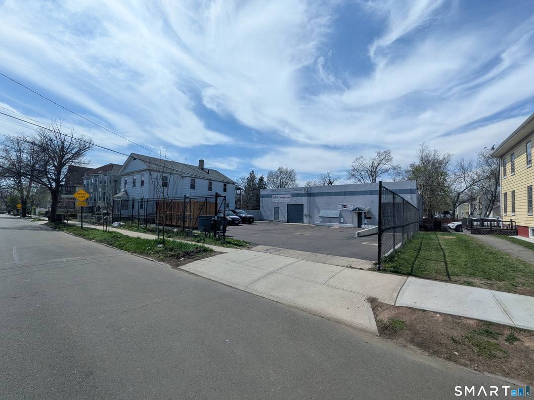 46 Clinton Ave, New Haven, CT presents a rare opportunity for an end user, business owner, or investor to own a versatile mixed use property with 6 total units, including ...
