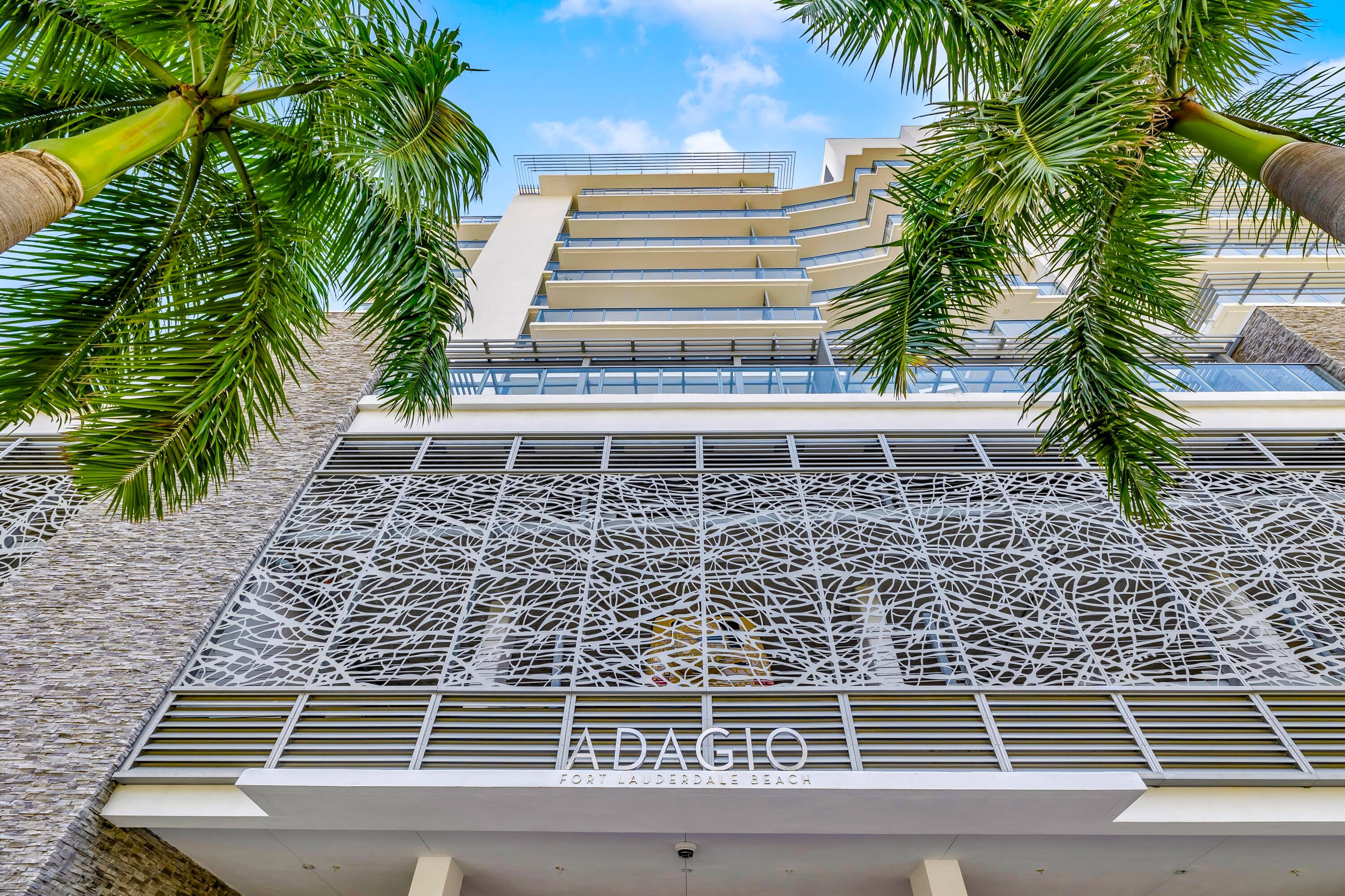 LIVE THE DREAM AT ADAGIO FORT LAUDERDALE !
