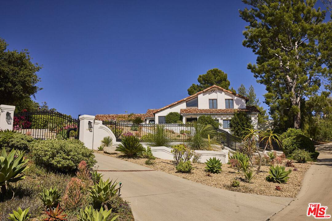 2266 Cold Canyon Rd 4BR La