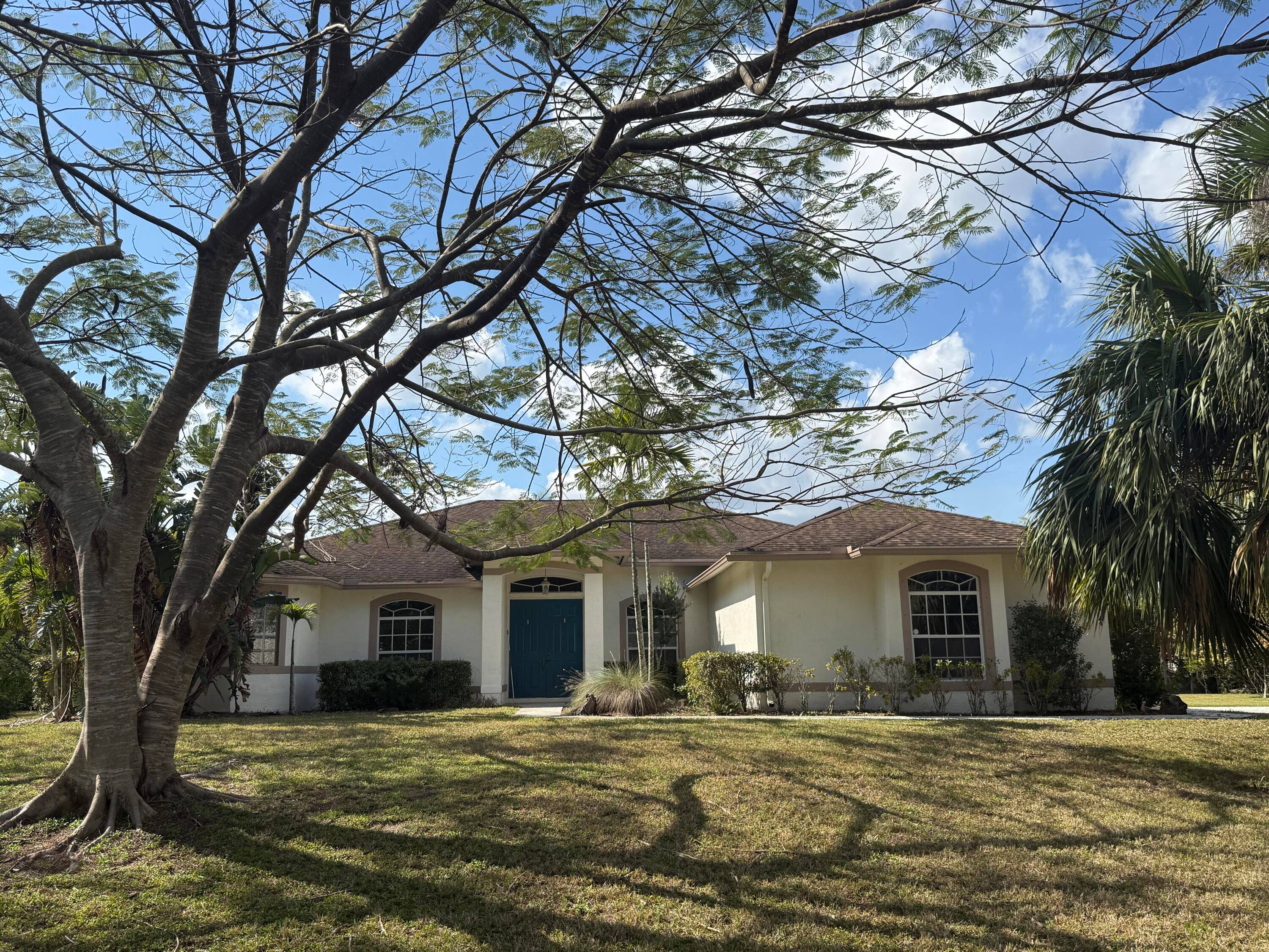 Highly desired Jupiter Farms CBS house with 5 bedrooms and 4 full baths, built in 2006.