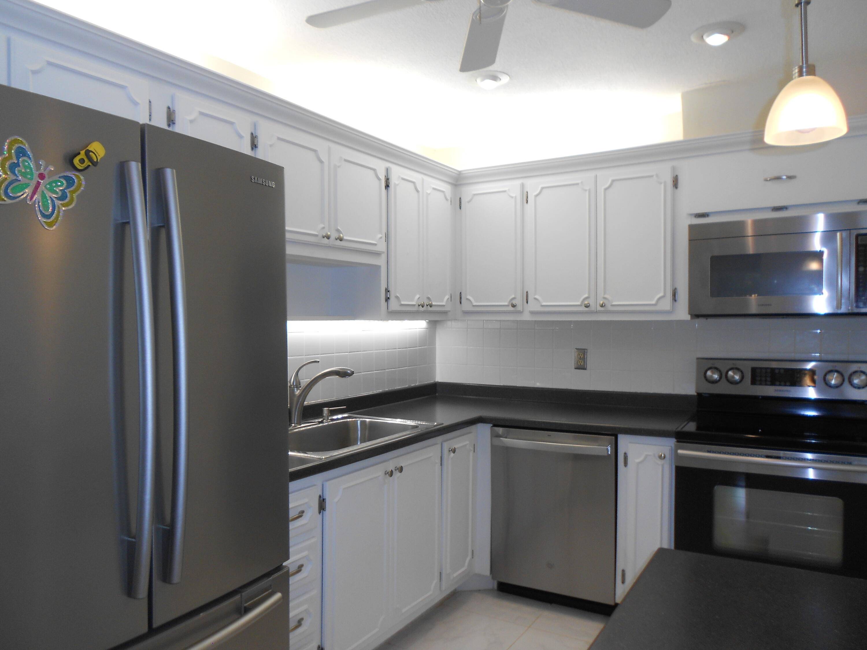 Discover this two bedroom, two bath villa, ready for its new owner.
