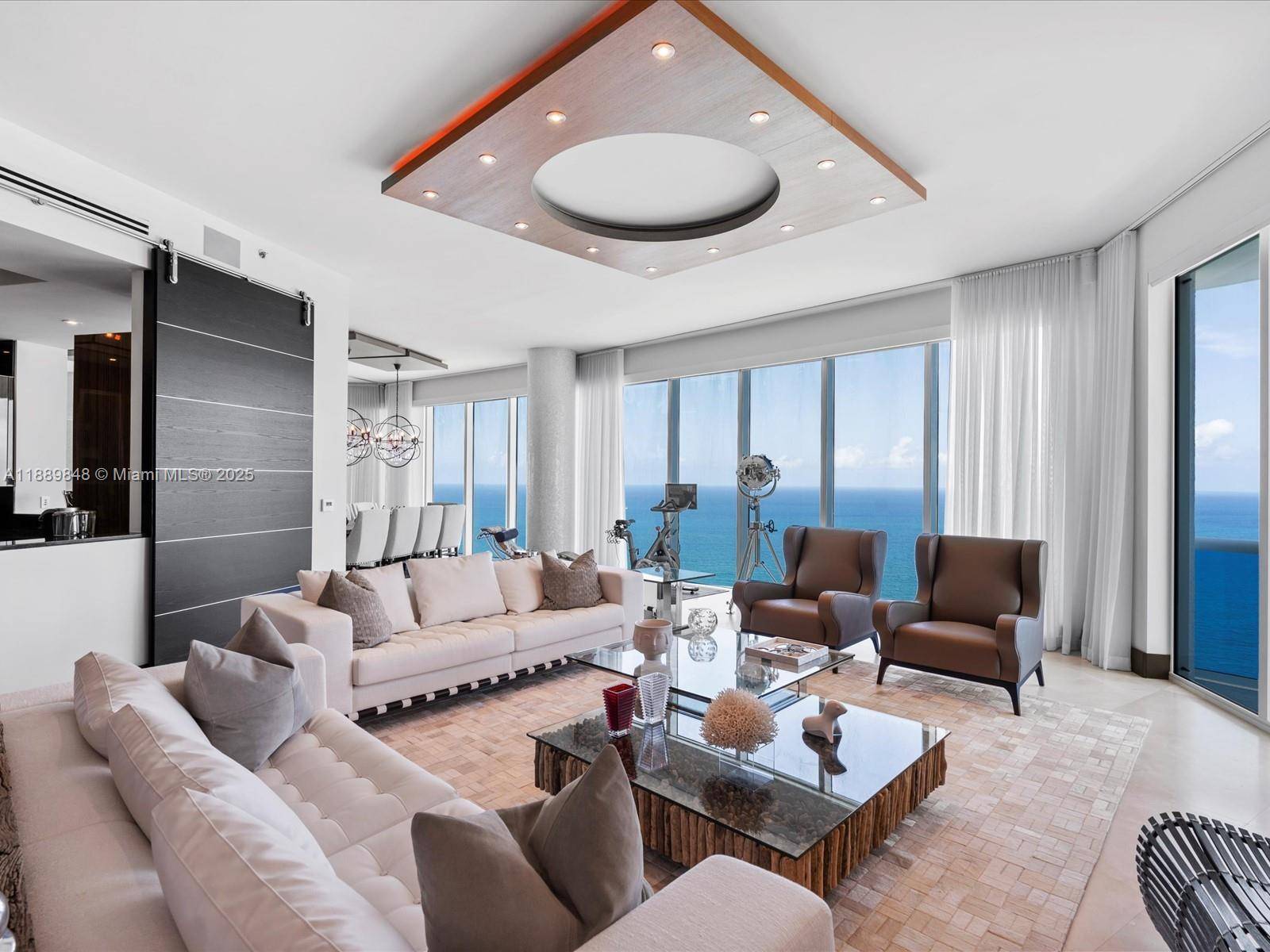 Commanding the entire 40th floor of the iconic Trump Hollywood, this ultra exclusive Sky Residence by Robert M.
