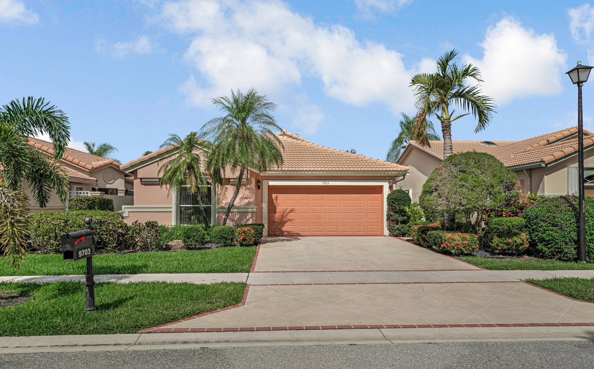Welcome to this well maintained clean single family home.