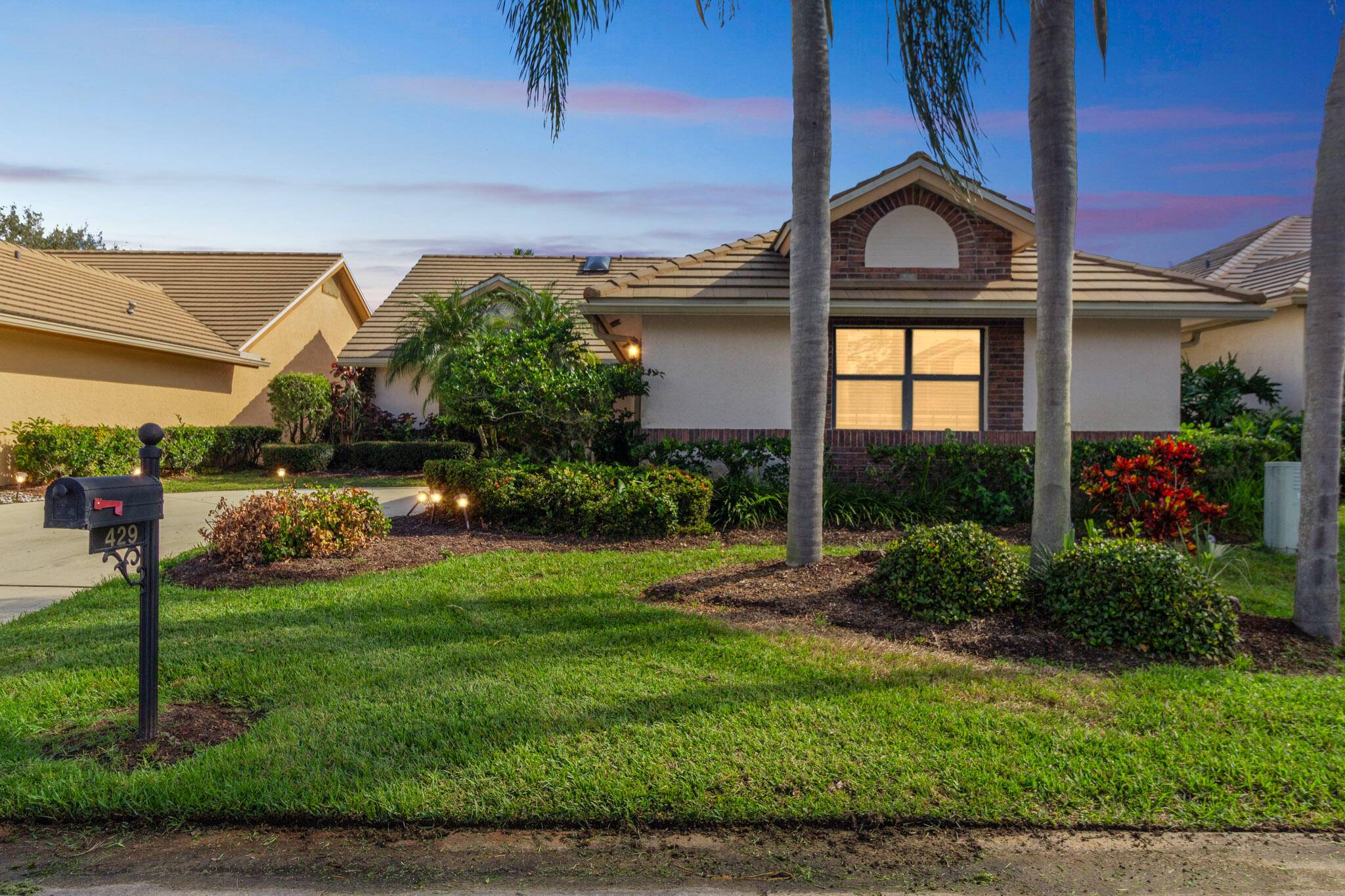 5, 000 buyer credit towards closing cost.