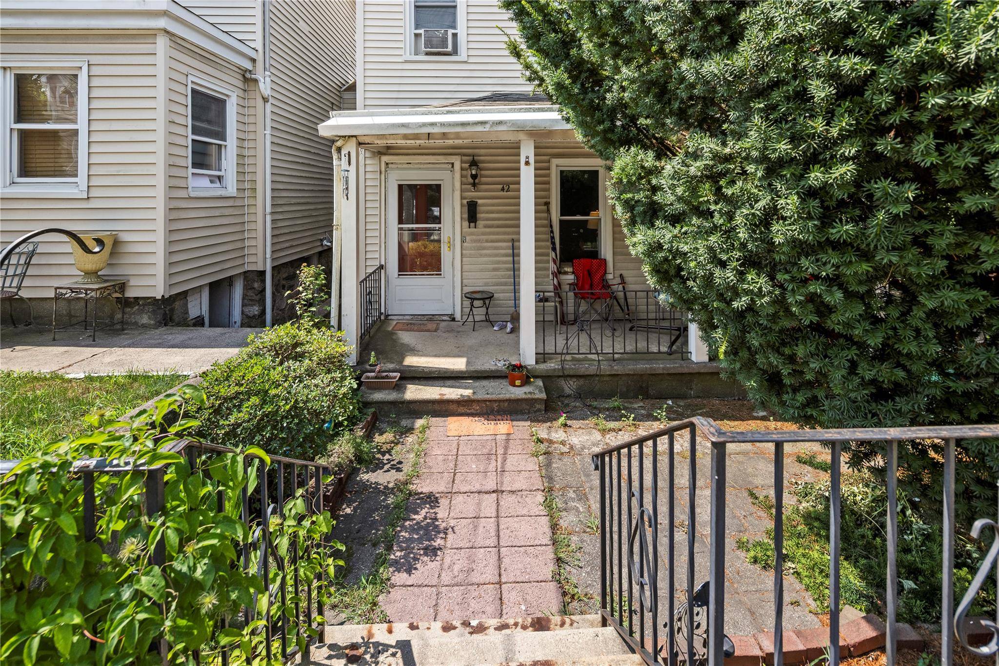 Welcome to 42 Edgewood Ave in Yonkers, New York.