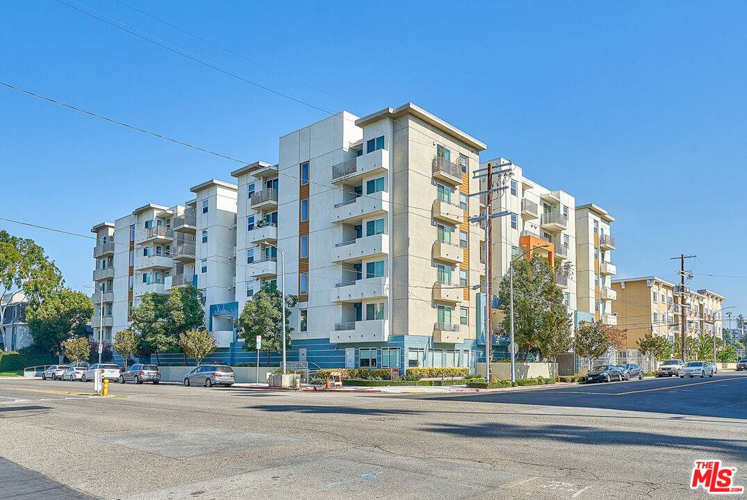 436  S Virgil Ave 2BR La