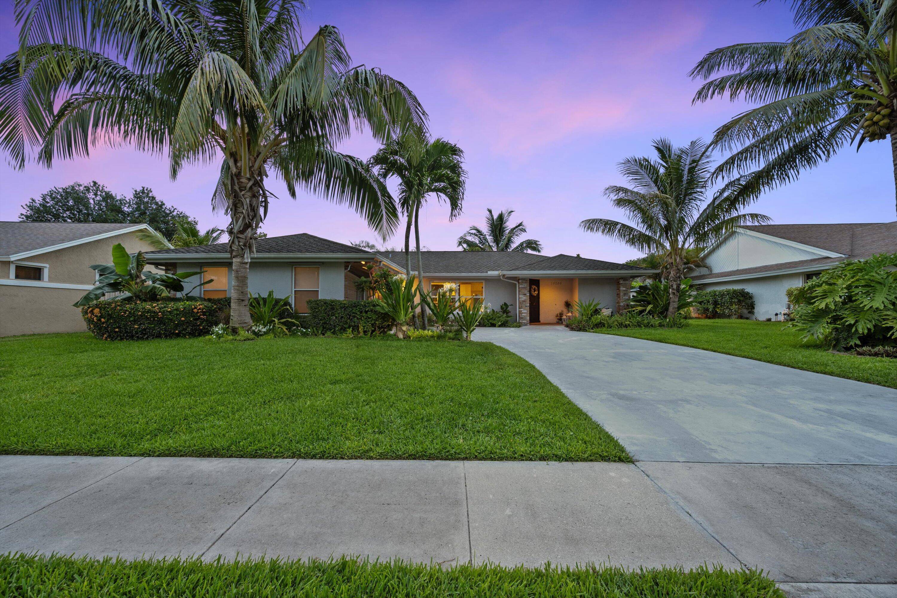 Beautiful Seasonal Rental in Wellington Equestrian Capital of the World !