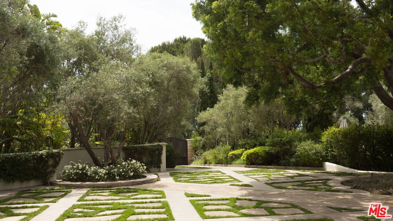 27403 Pacific Coast Hwy 7BR Malibu La